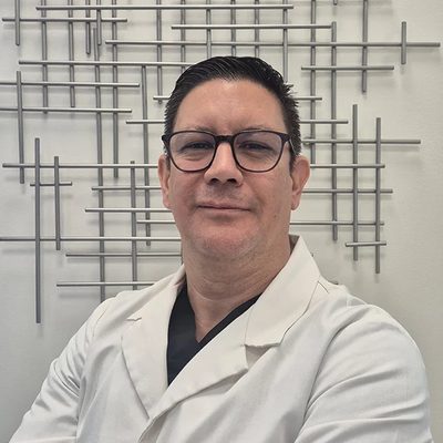 Dr. Eduardo Serena Gómez