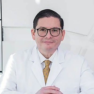 Dr. Lorenzo Adrián Arce Piña