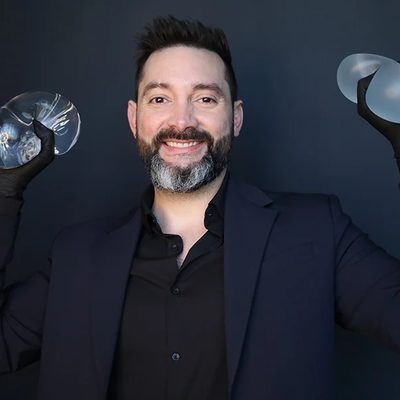 Dr. Carlos Marciales